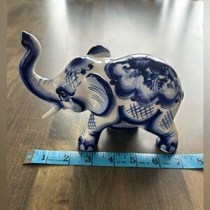 GZEL HAND MADE Blue and White Ceramic Elephant Figurine💙